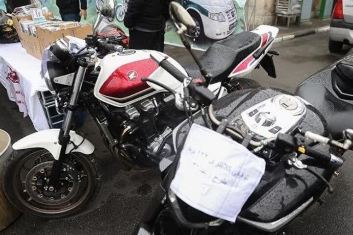 کشف ۲ دستگاه موتورسیکلت قاچاق در «کنگان»