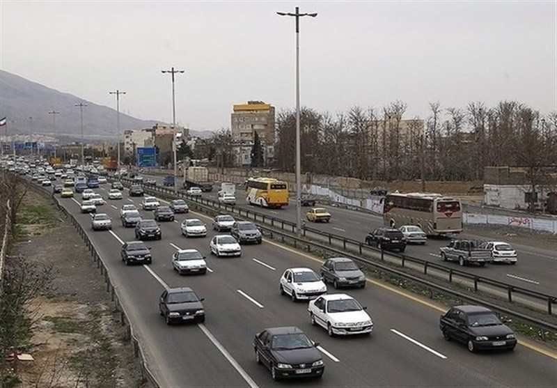 چهارشنبه‌ها ترافیک در تهران سنگین‌تر است