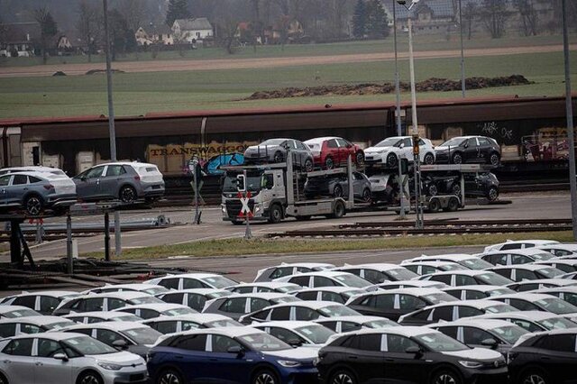 فروش خودرو در اروپا از رونق افتاد