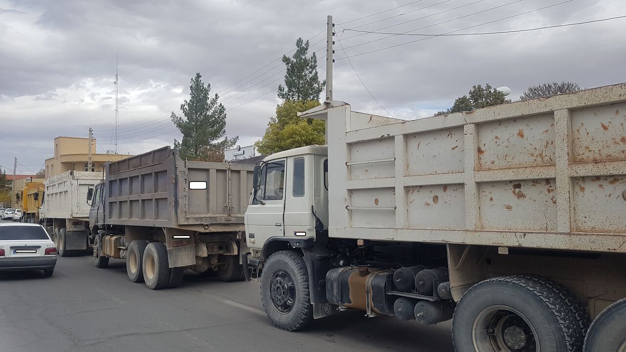 ممنوعیت تردد کامیون ها در معابر شهری البرز