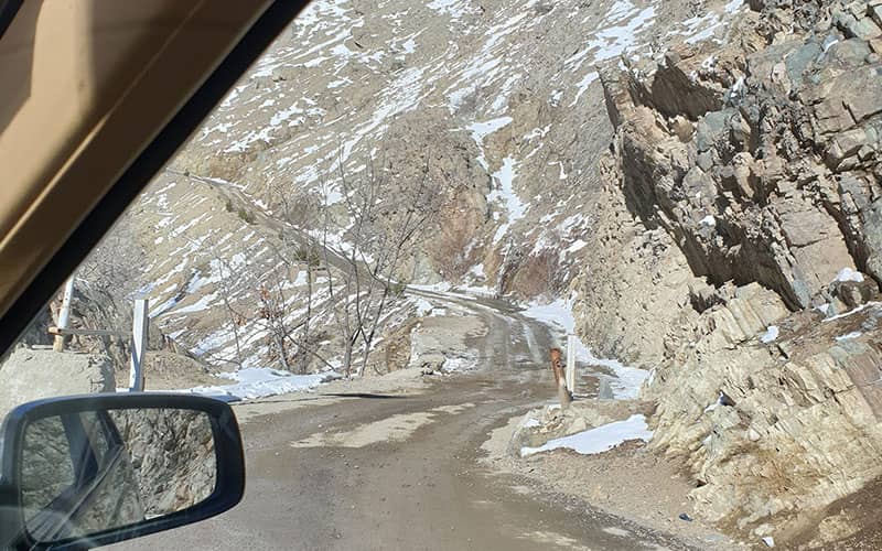 جاده امامزاده داوود همچنان مسدود است