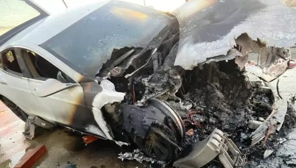 این خودرو اگر آتش بگیرد، هرگز خاموش نمی‌شود!
