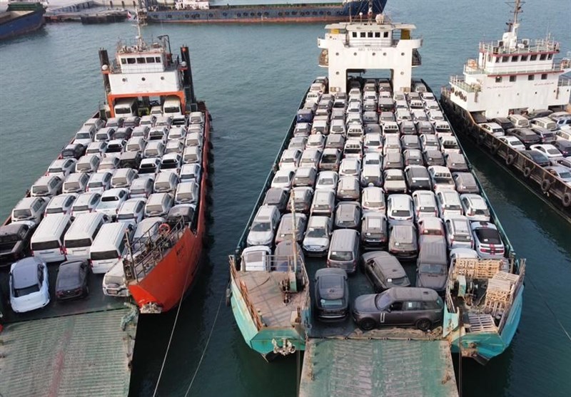 واردات ۱۱۰۰ دستگاه خودرو در بندر شهید باهنر