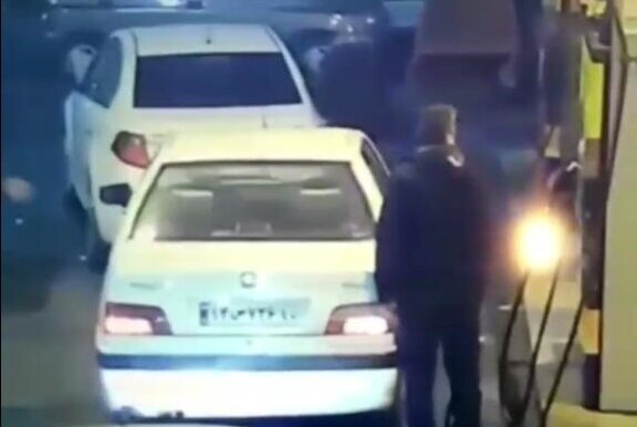 واکنش پلیس به فیلم سرقت خودرو در پمپ بنزین