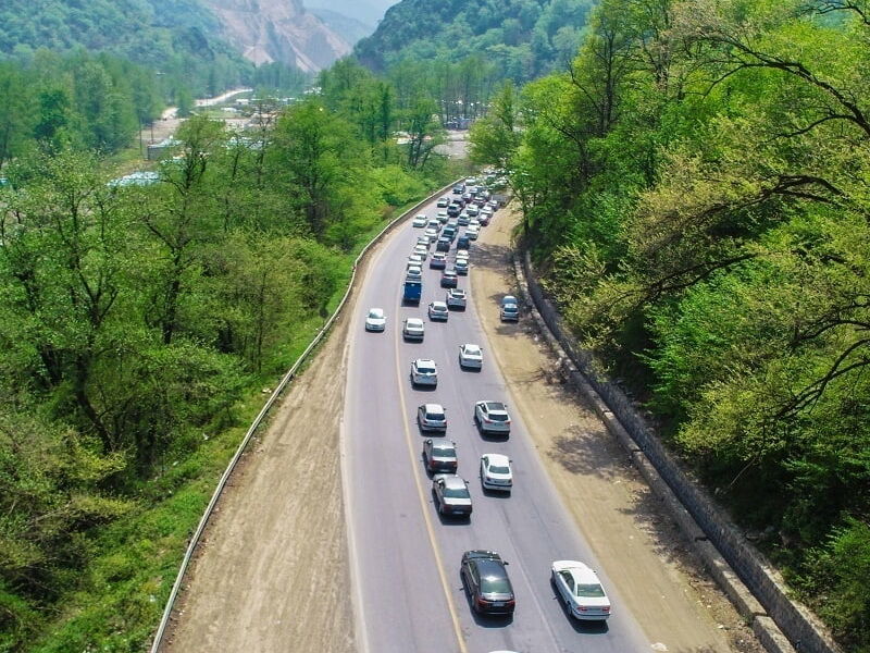 ترافیک خودرو در هراز و سوادکوه سنگین است