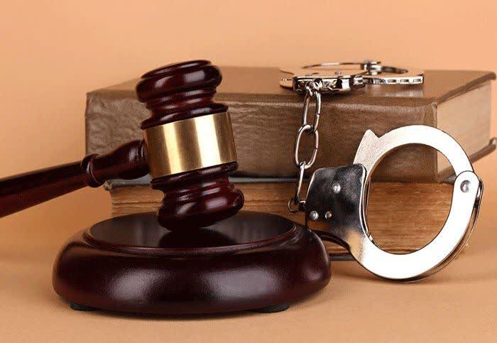 بازداشت ۱۷ نفر از مدیران شرکت پیش فروش خودرو در تاکستان