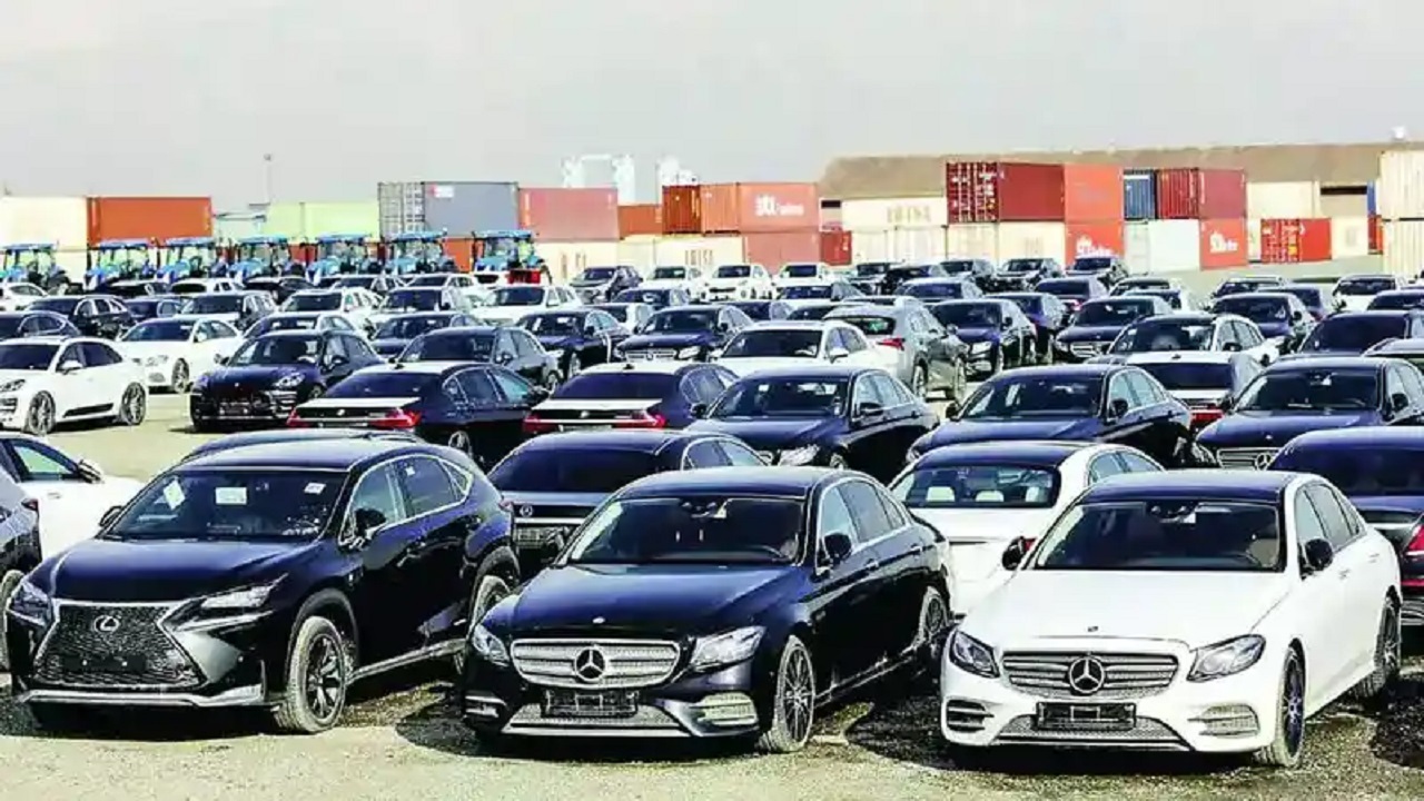 نقش هیئت عالی نظارت مجمع تشخیص در واردات خودرو