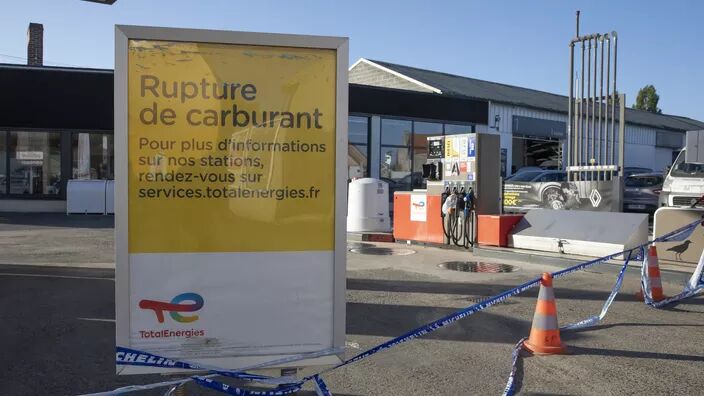 اختلال در فعالیت پمپ بنزین‌های فرانسه