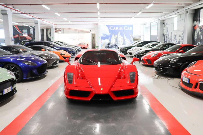 گران قیمت‌ترین ماشین فراری در بازار ایتالیا کدام است؟