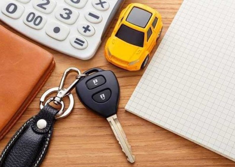 ۴۵۰ هزار خودرو لوکس امسال باید مالیات بدهند