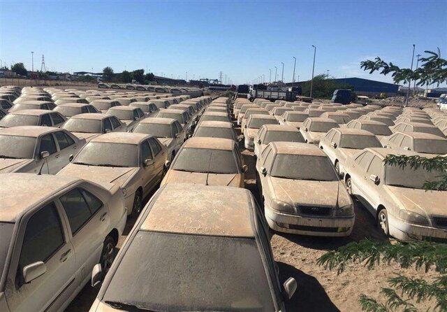 تحویل ۱۸۰ خودروی لوکس در اموال تملیکی بوشهر