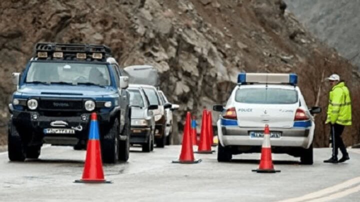 انسداد شبانه محور هراز ادامه دارد