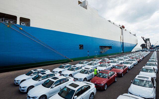 هدف‌گذاری برای واردات بیش از ۲۰۰ هزار خودرو