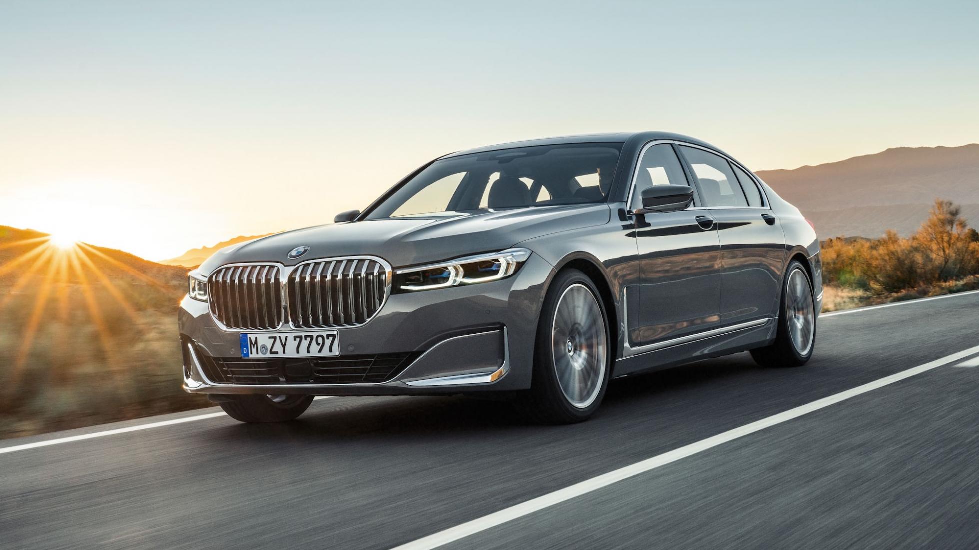 نگاهی به آپشن‌های دیوانه کننده BMW i۷ /فیلم