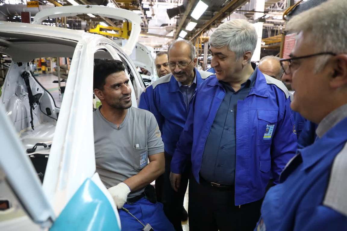 خطوط تولید در کانون توجه مدیرعامل ایران خودرو