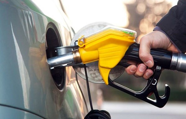 واردات بنزین چقدر نزدیک است؟