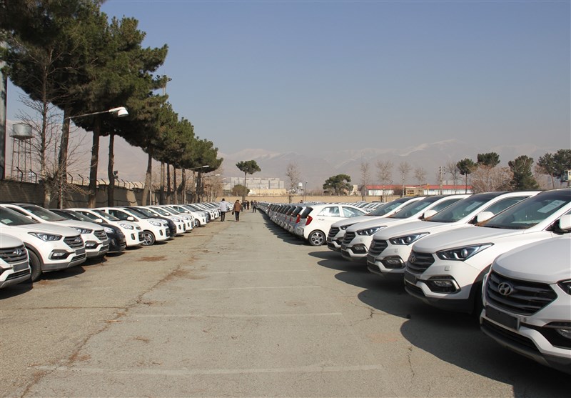 تاخت ۶۷۱ خودرو توقیفی با بدهی مالیاتی ۱۲۰۰ میلیاردی
