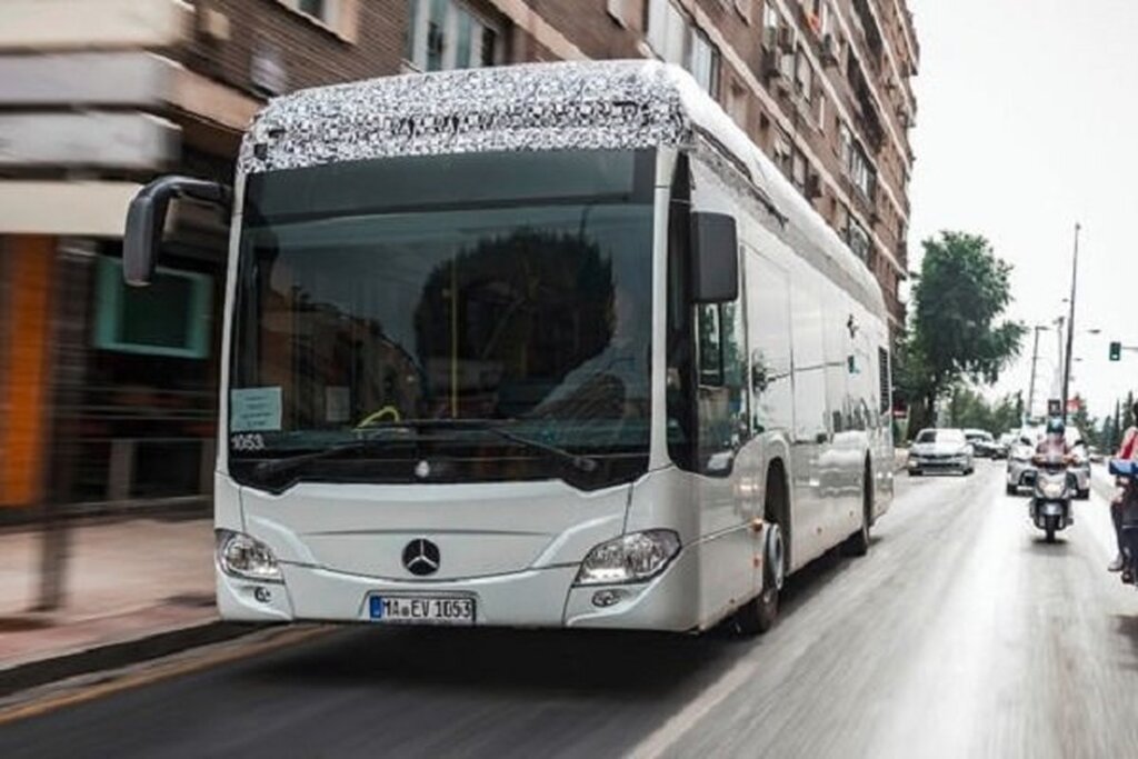 اتوبوس‌های دست دوم از آلمان به تهران می‌آیند